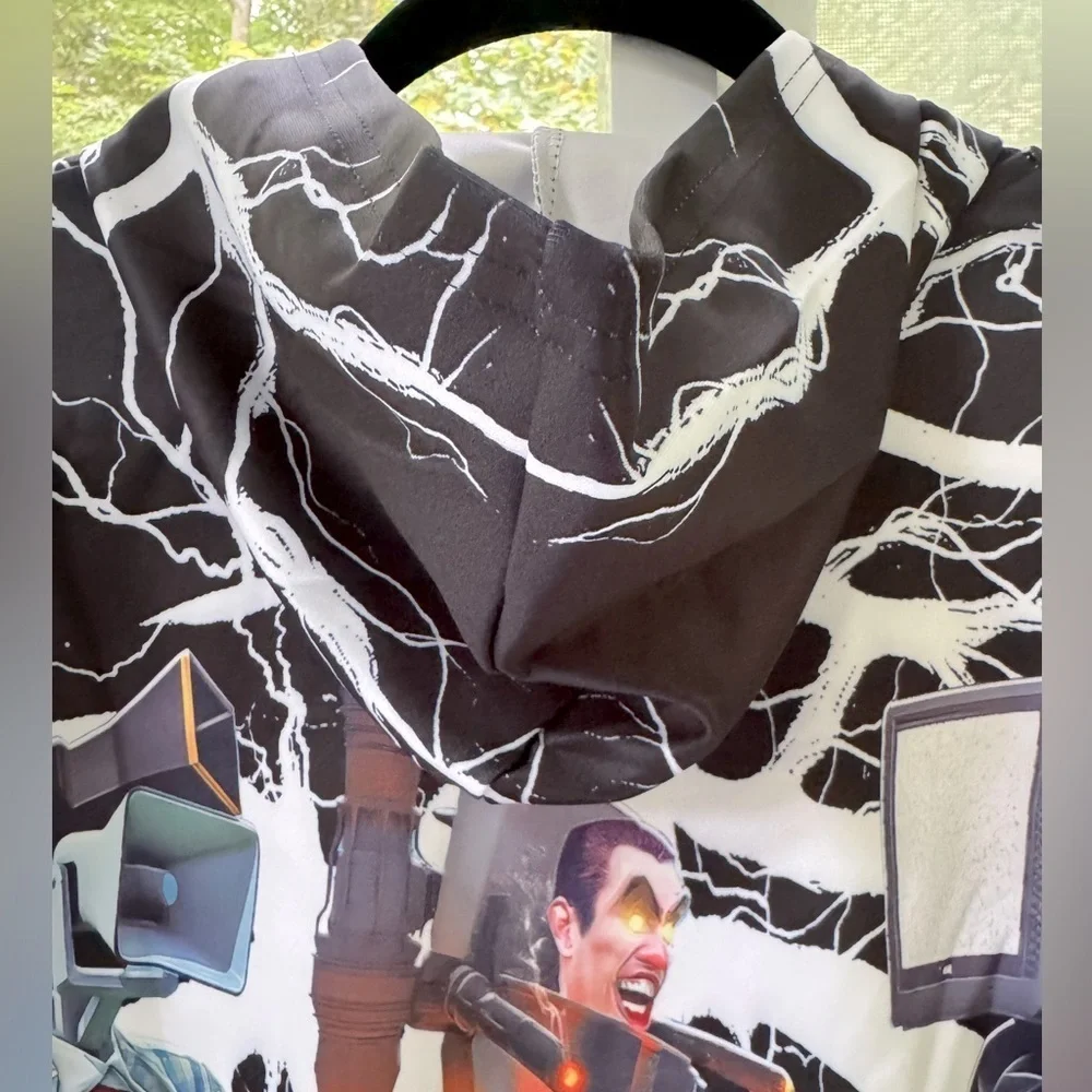 NWT Thombase Toilet Boys Titan Speaker Man kids hoodie w/pockets and zip front.